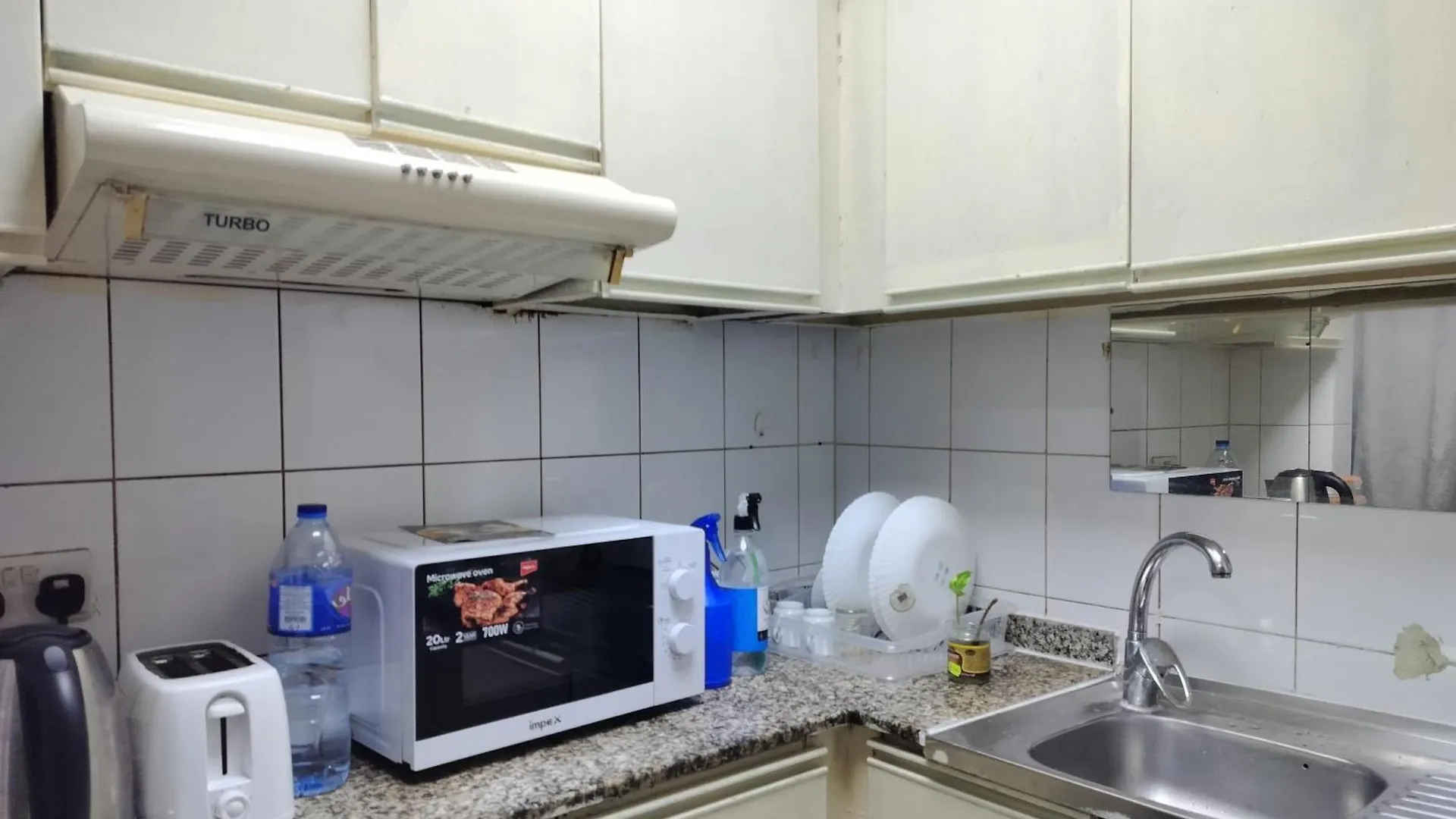 Rovers Boys Hostel Dubai Near Gold Souq Metro